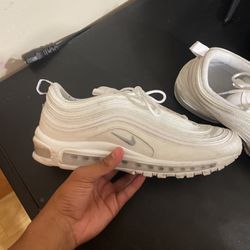 Nike Men’s Air Max 97 Shoes in White, size 10
