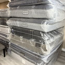 COLCHONES NUEVOS DE ESPONJA 