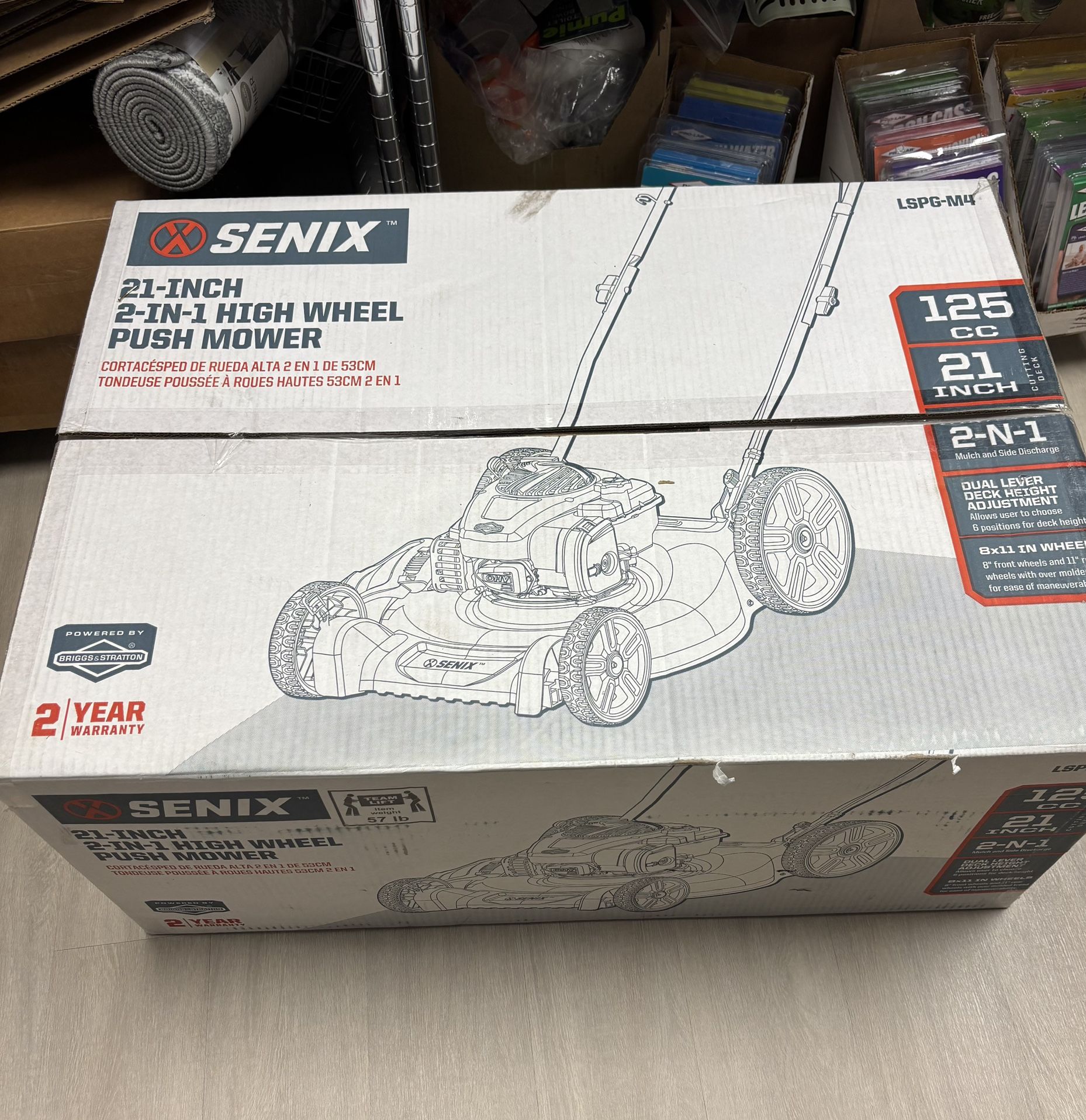 New 21inch Gas Lawn Mower, 125cc Briggs and Stratton Engine