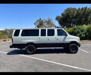 2021 Ford E-350