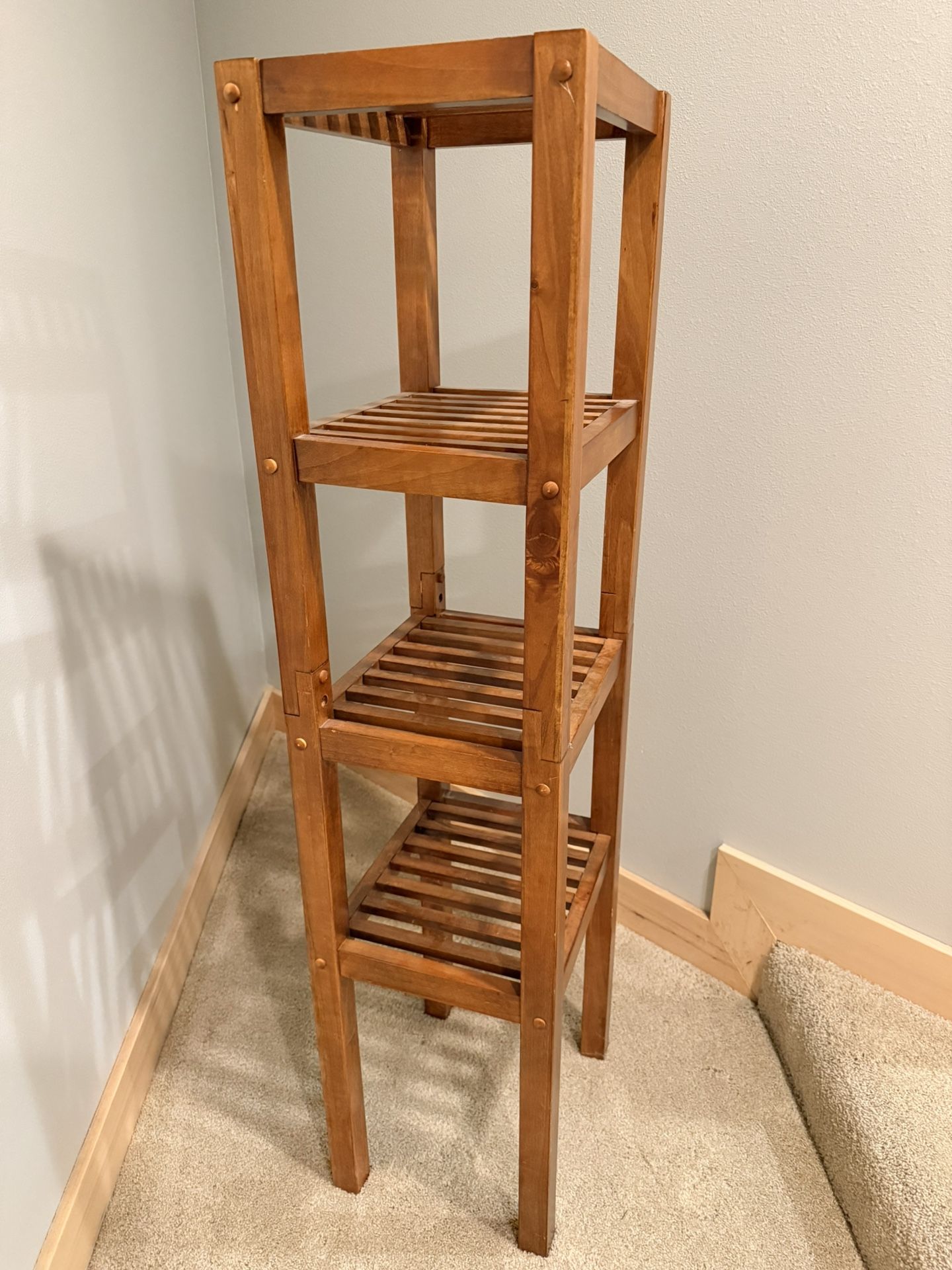 Corner Shelf - Bamboo