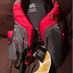2 Brand New Bass Pro Shops Deluxe Fishing Life Vests – XL – $80 for Both