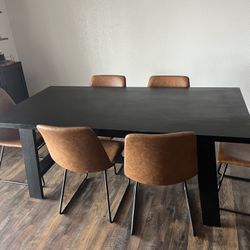 Table And Chairs 