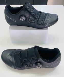 Cycling Shoes