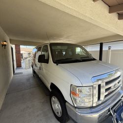 2014 Ford E-150