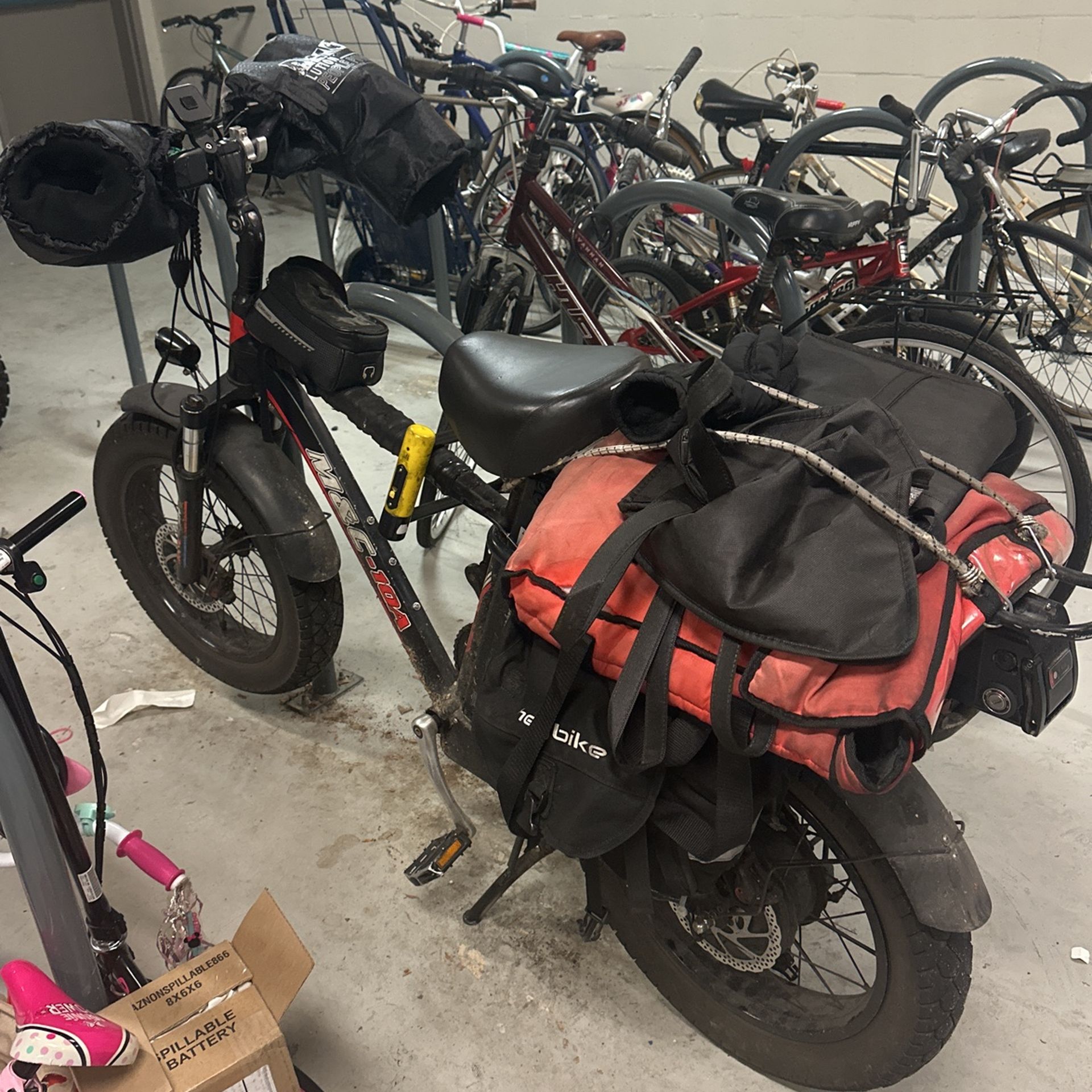 M&C-10A E-bike