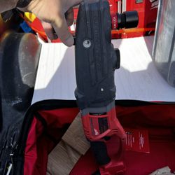 Milwaukee Super hawg 2nd gen Right Angle Drill. 