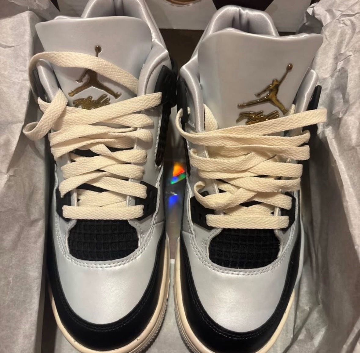 4.5 Youth Air Jordan’s 4 retro (GS) platinum/metallic gold