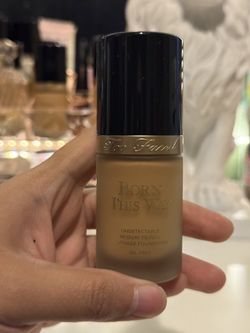 Too Faced Foundation 