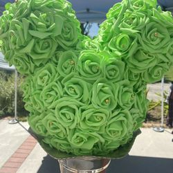 Green & Gold Mickey Topiary Head 