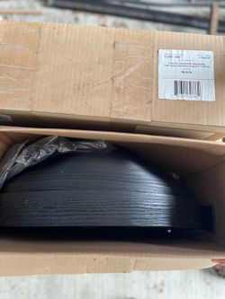 100 feet of black easy flex edging. No dig