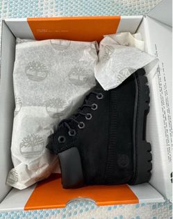 Brand New Timberland Kids 6-Inch Waterproof Boots Black - Size 11