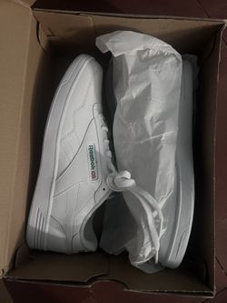 Brand New Size 9 Reebok