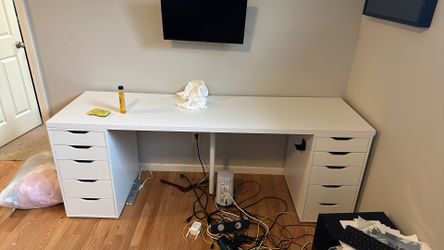 Ikea ALEX drawers With 78 Table Top for Sale in Cranston RI