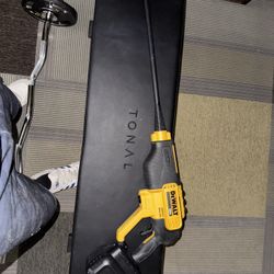 DEWALT 20V MAX PSI Cordless Powe Cleaner(tool Only)
