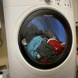 washer dryer electrolux 