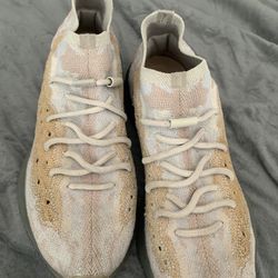 Yeezy Shoes For Sale
