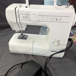 Kenmore Sewing Machine Model 385 With Foot Pedal