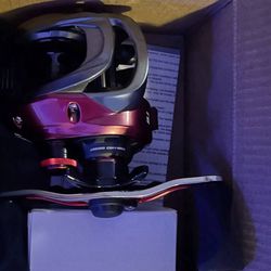 SeaKnight RED FOX Fishing Reel – Brand New – (Charlottesville, VA) Never used, never used High‑performance reel  Price: $40  Pickup: Charlottesville,