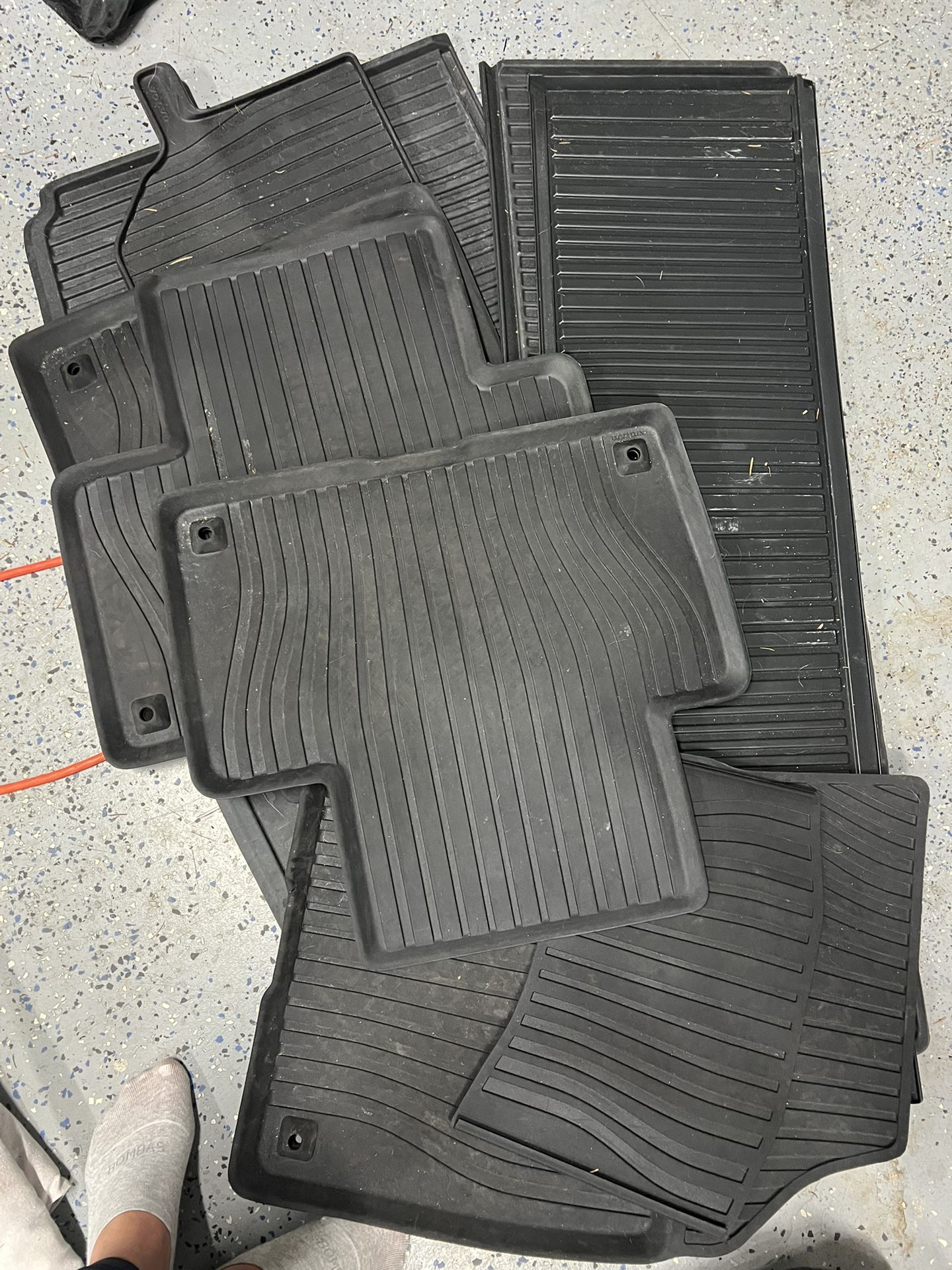 Volvo XC90 Weather Mats + Locking Trunk Mats