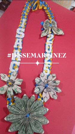 GRADUATION LEIS PRE ORDERS AVAILABLE