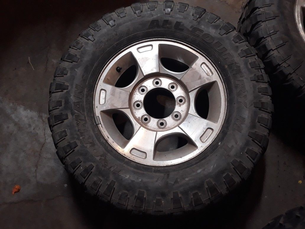 35 18 Inches For Sale Good Tread