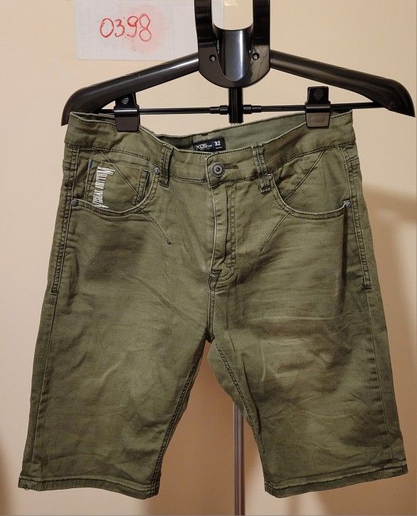 XRay Men's Olive Green Shorts - Size 32 (0398)
