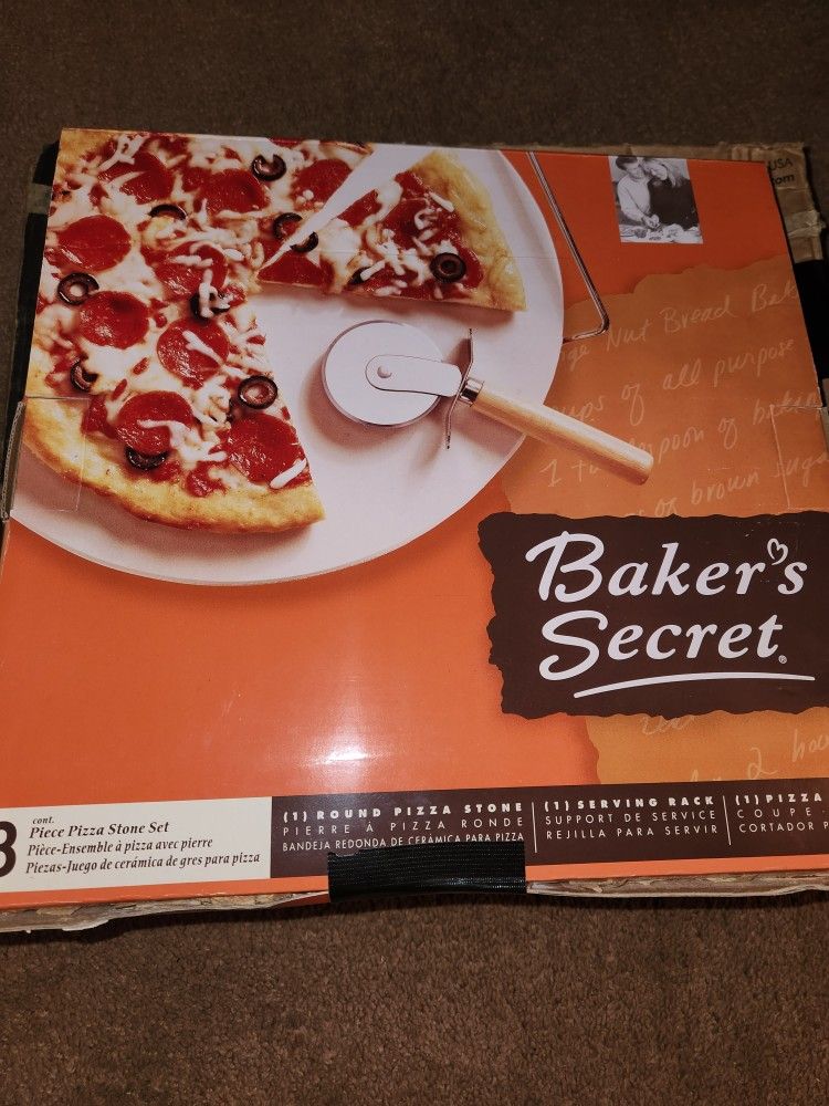 Bakers Secret Pizza Stone