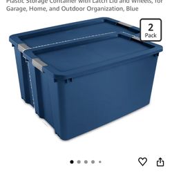 Amazing Deal Like New 2 Sterlite 47 Gallon Bins With Lids 