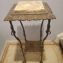 ANTIQUE 2-TIER PEDESTAL 