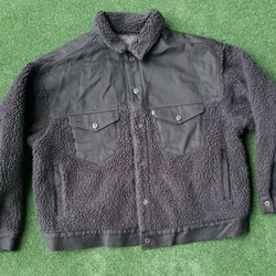 Levi's Made & Crafted Black Oversized Sherpa Tucker Jacket Size Large (contact info removed)00