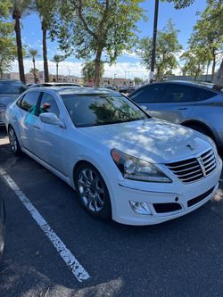 2012 Hyundai Equus