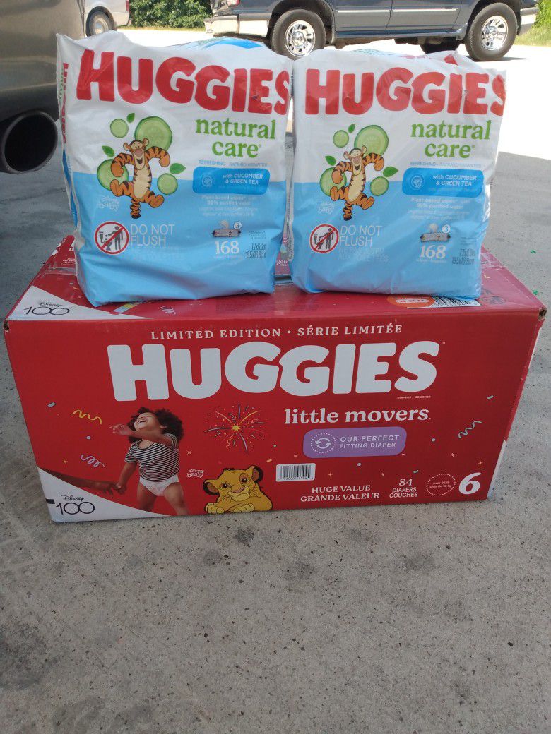 Brand New Case Of Huggies Little Movers Size 6 Comes With Huggies Wipes!