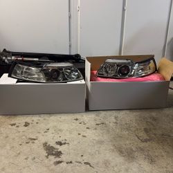 99-04 Mustang Headlights