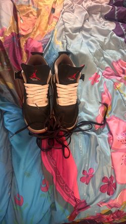Air Jordan 4s Breds Retro