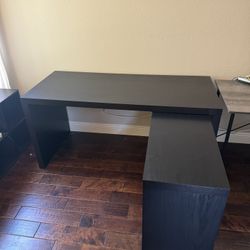 IKEA malm desk with pull out storage