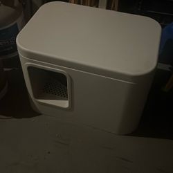Gizmo Cat Pellet Litter Box