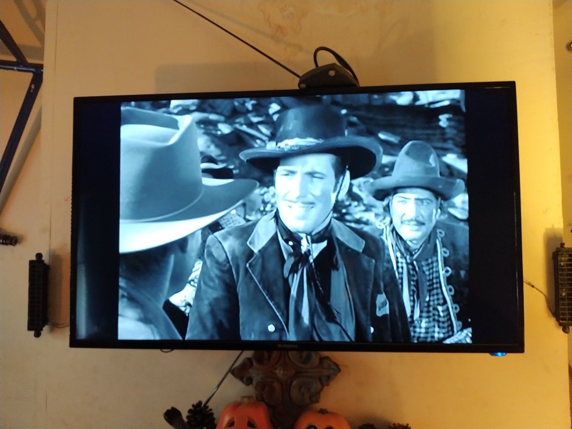 Westinghouse 36 Inch LED Smart TV