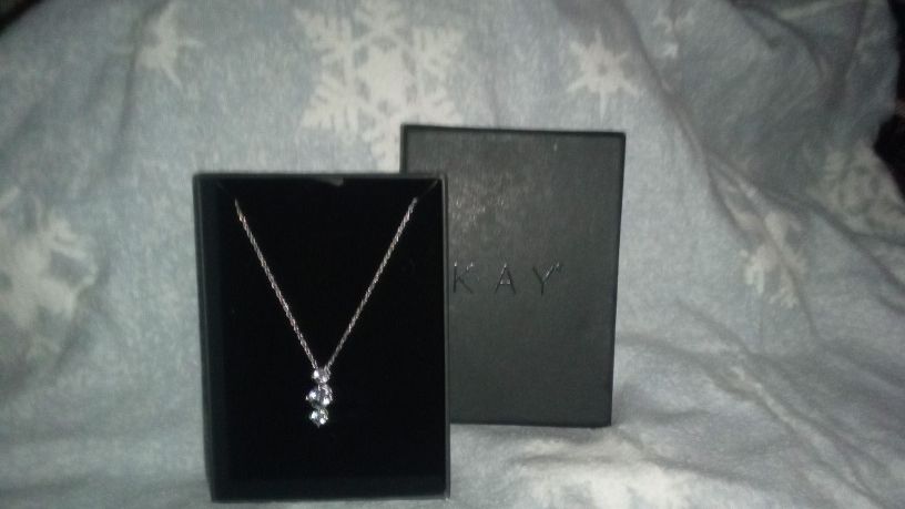 Tri Diamond necklace