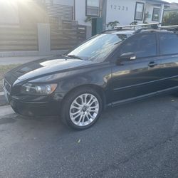 2005 Volvo V50