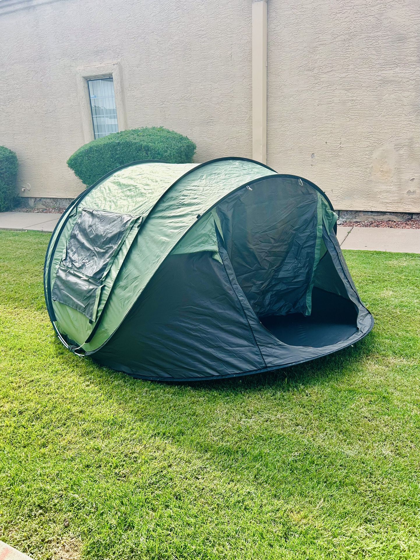 Pop-up Camping Tent