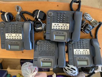 Set Of 4 Qwest 4 Line Phones 
