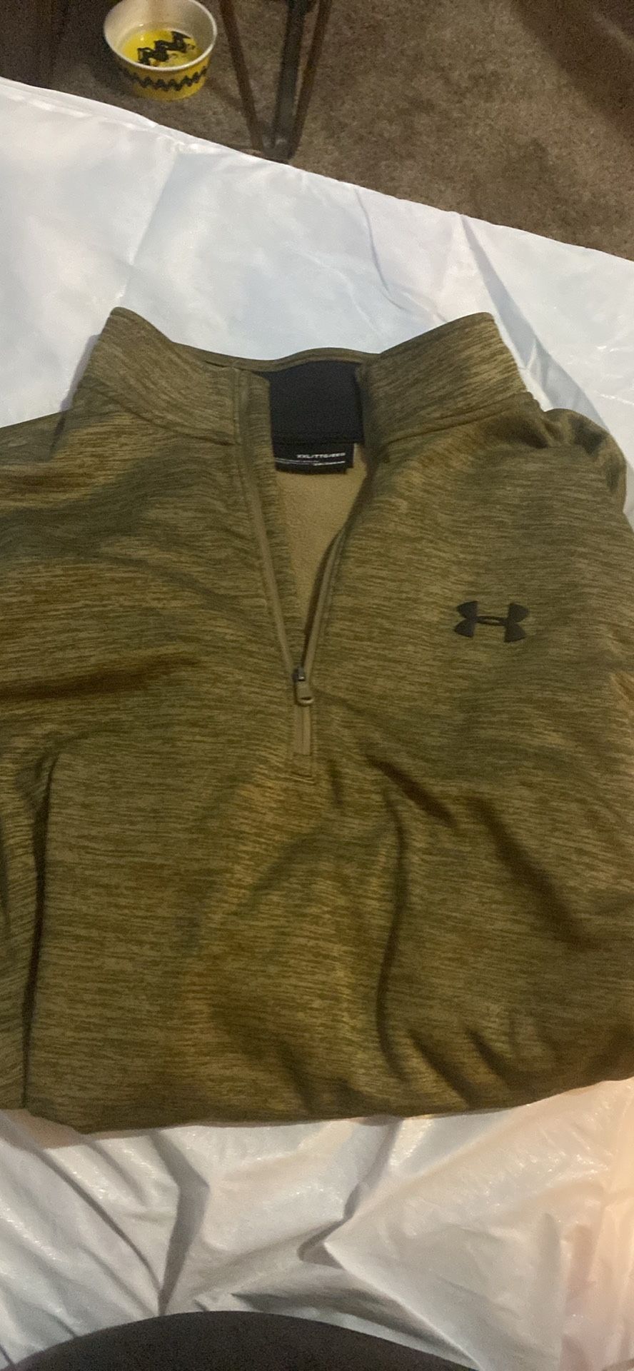 Xxl Men’s Under armor Pullover
