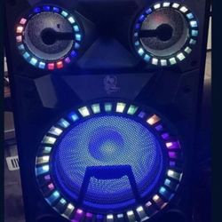 DOLPHIN Bass Bluetooth Speaker