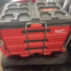 New Milwaukee Puck Out