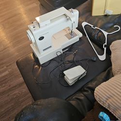 1970s  Kenmore Sewing Machine 