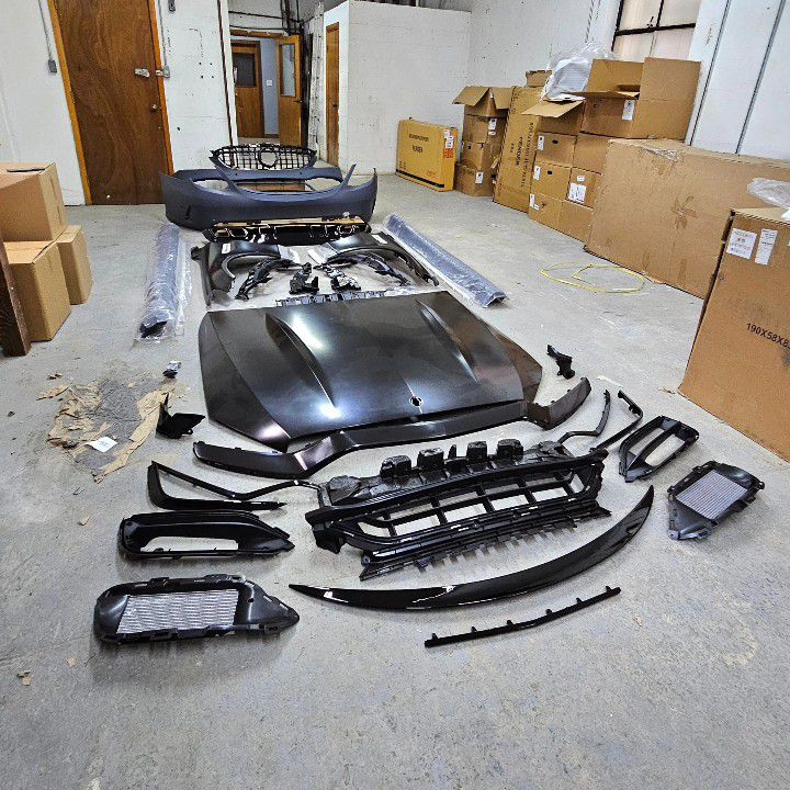 Mercedes Benz C300 Full Amg C63 body kit conversion bumpers hood fenders complete for w(contact info removed)-2021