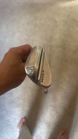 Cleveland RTX6 ZIPCORE 50 degree wedge and Cleveland HB Soft 2 putter