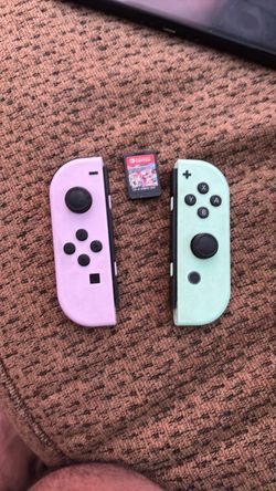 Nintendo Switch OLED w/ Mario Kart 8
