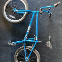 DK Kyant BMX bike